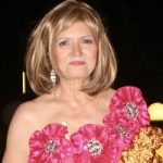 Gülden Karaböcek Yılbaşı Sahne Fiyatı,