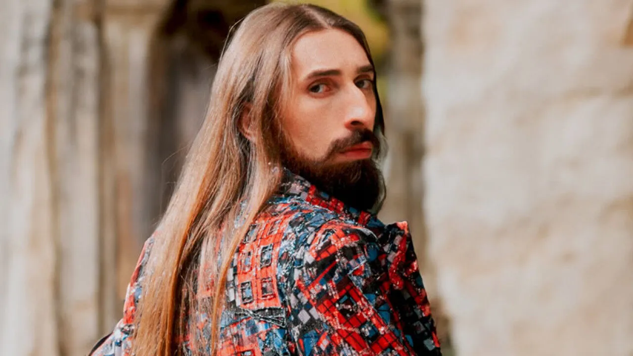 Emre Fel resmi menajerlik irtibat,