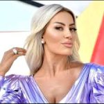 Maral booking iletişim,